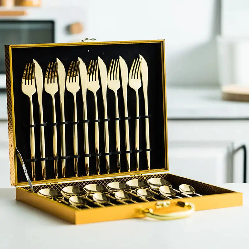 Conjunto de Talheres em Inox 24 Peças Premium