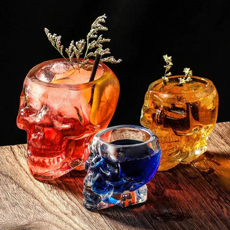 Skull-shaped glass for beverages
