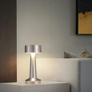 Luminária de Mesa LED Recarregável Modelo Retrô