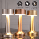 Luminária de Mesa LED Recarregável Modelo Retrô