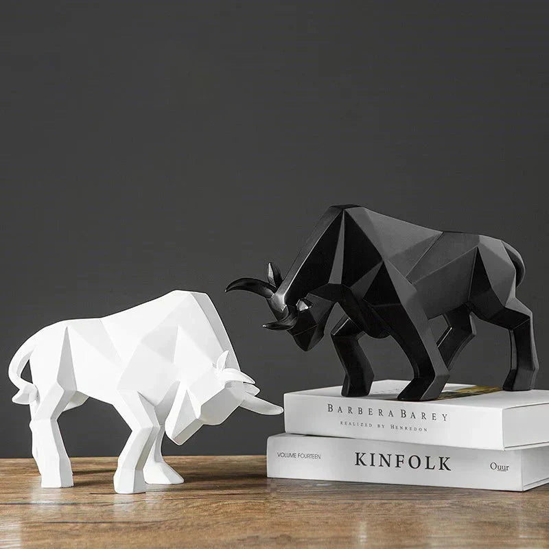 Wall Street Bull Resin Statue for Decoration